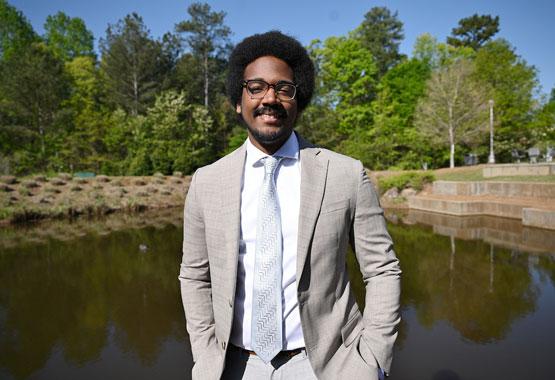 GGC graduate Nolberto Sanchez
