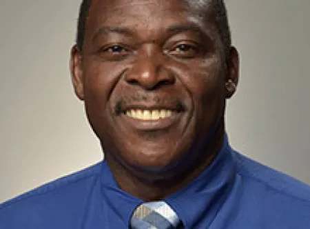 Dr, Lynwall Clarke