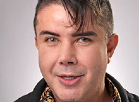 Dr. Luis Mora