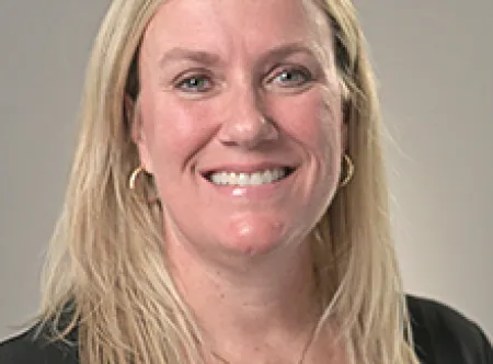 Dr. Cindy Robertson