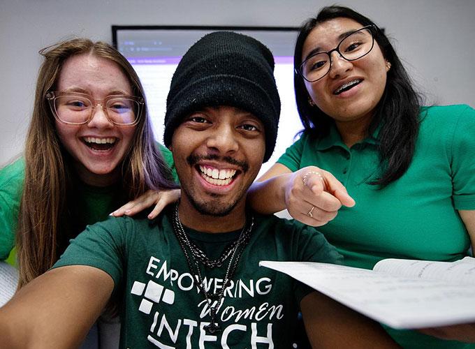 Kyla Thorpe, Keyvaun Herring and Lorena Salazar unveil their AI driven "Study Buddy" app