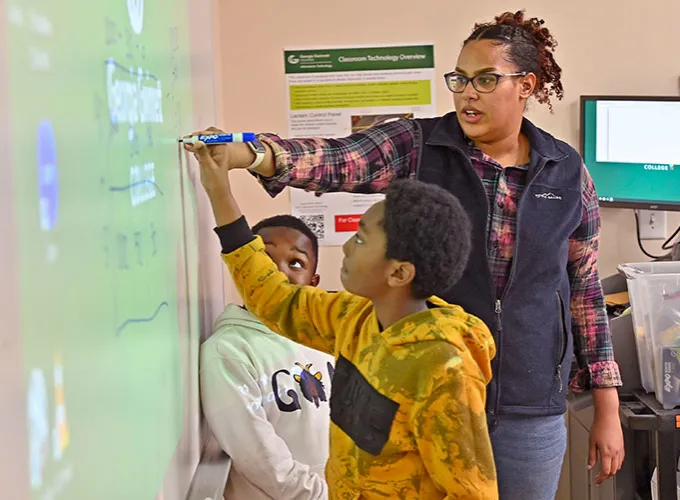 mathematics/education major teaching math in elementary school classroom