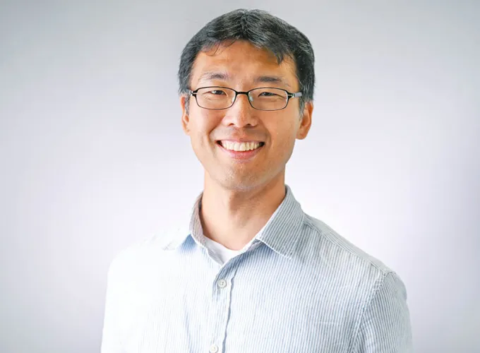 Dr. Junkoo Park