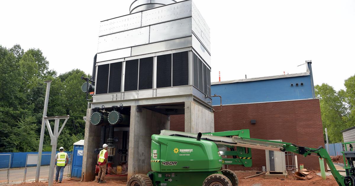 College stays ‘chill’ while reducing electric