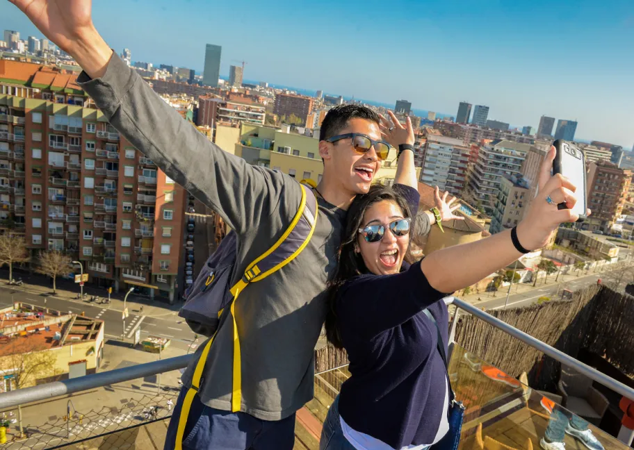 Study abroad students taking selfie in Barcelona