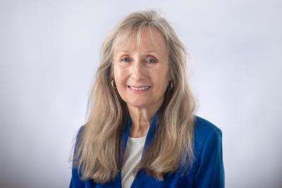 Leslie Wilson headshot