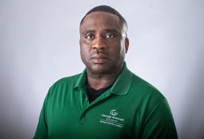 Michael Gurley headshot